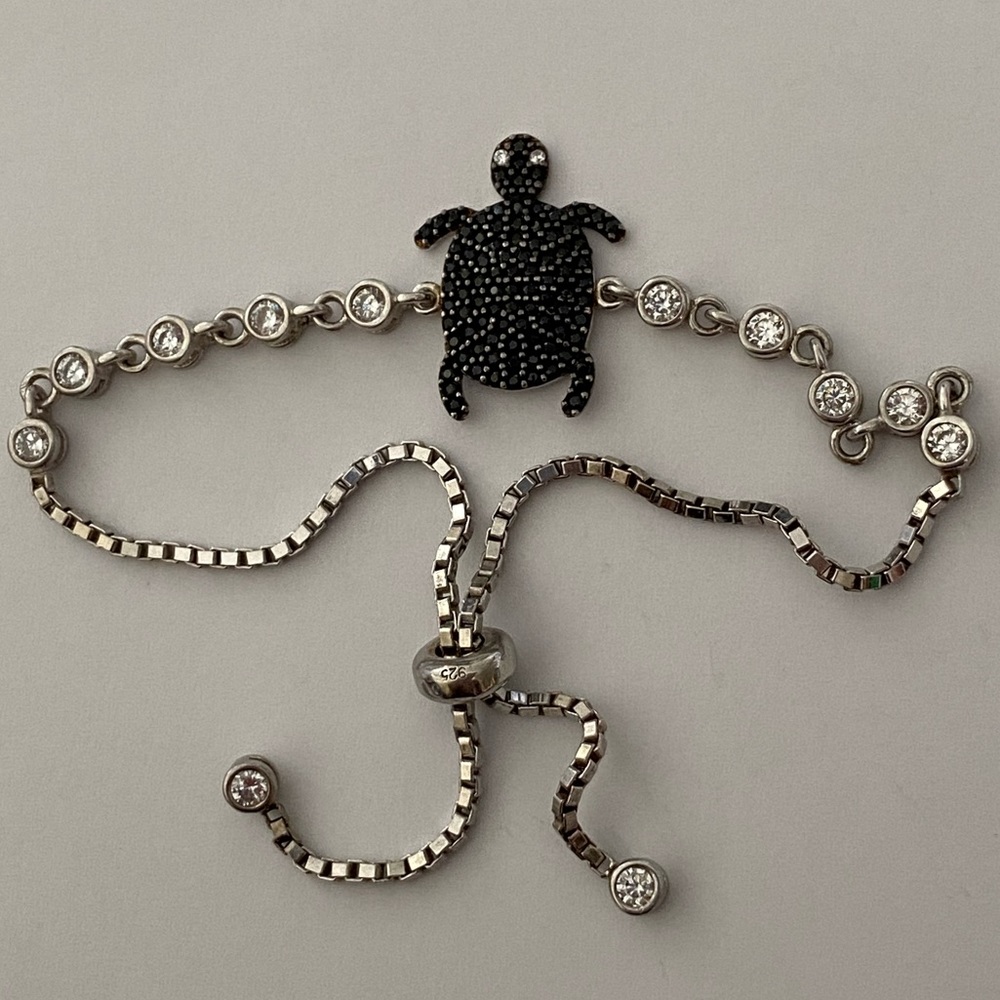 925 Silver turtle bracelet black clear cz